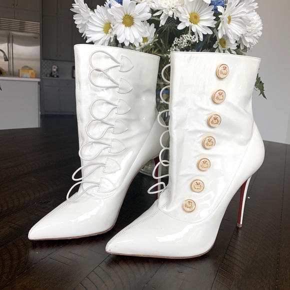 White and Gold Louis Vuitton booties - Picture 3 of 10